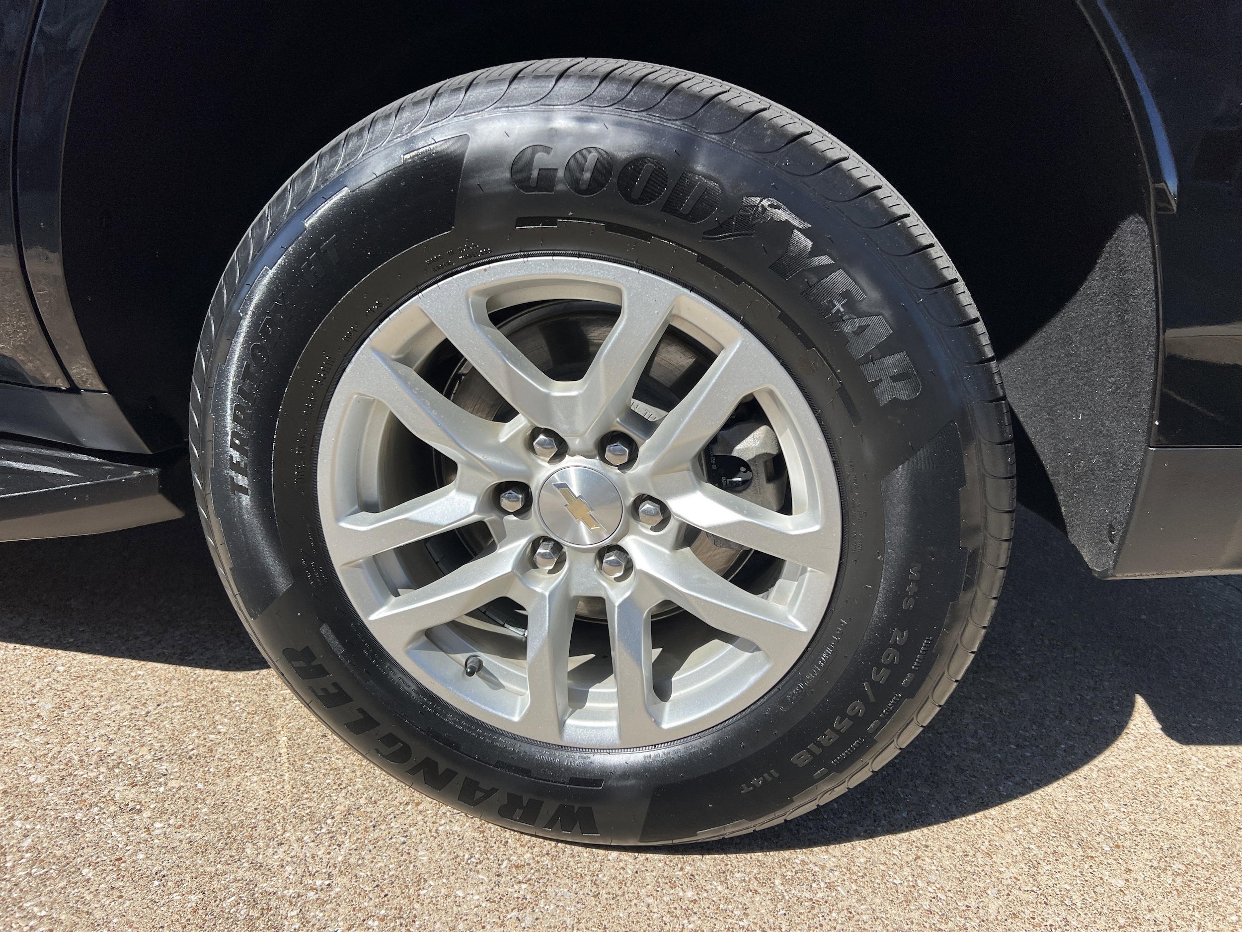 2023 Chevrolet Tahoe LT - Photo 28