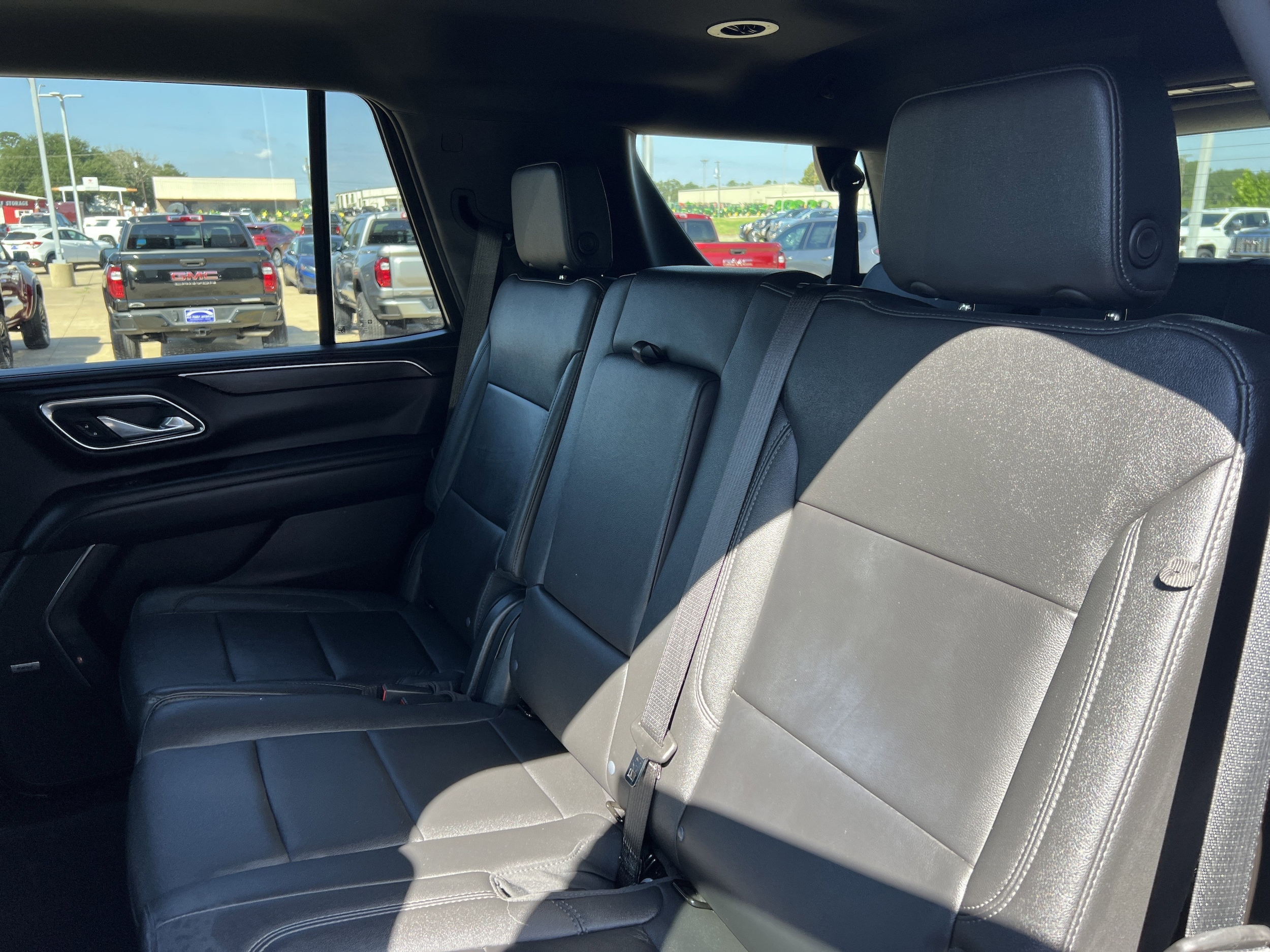 2023 Chevrolet Tahoe LT - Photo 6