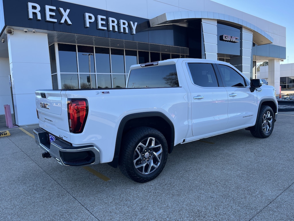 Used 2023 GMC Sierra 1500 SLT Truck Crew Cab