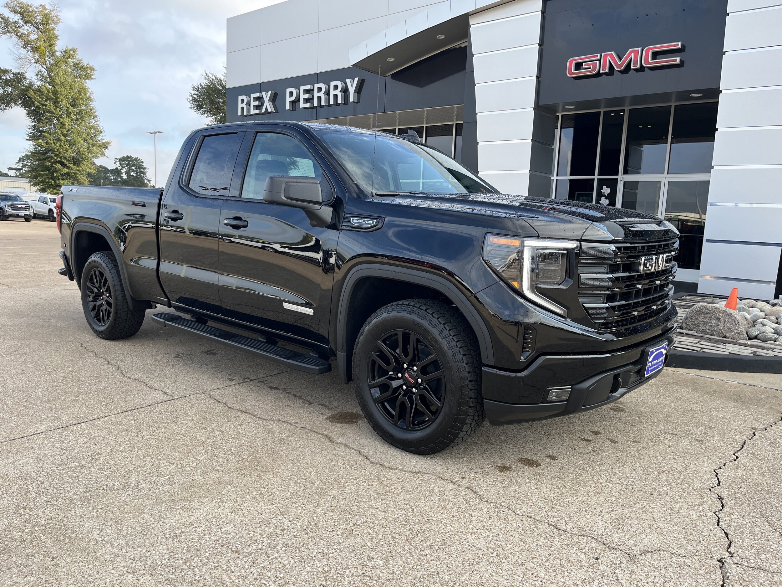 2026 Gmc Sierra 1500 Elevation photo 2