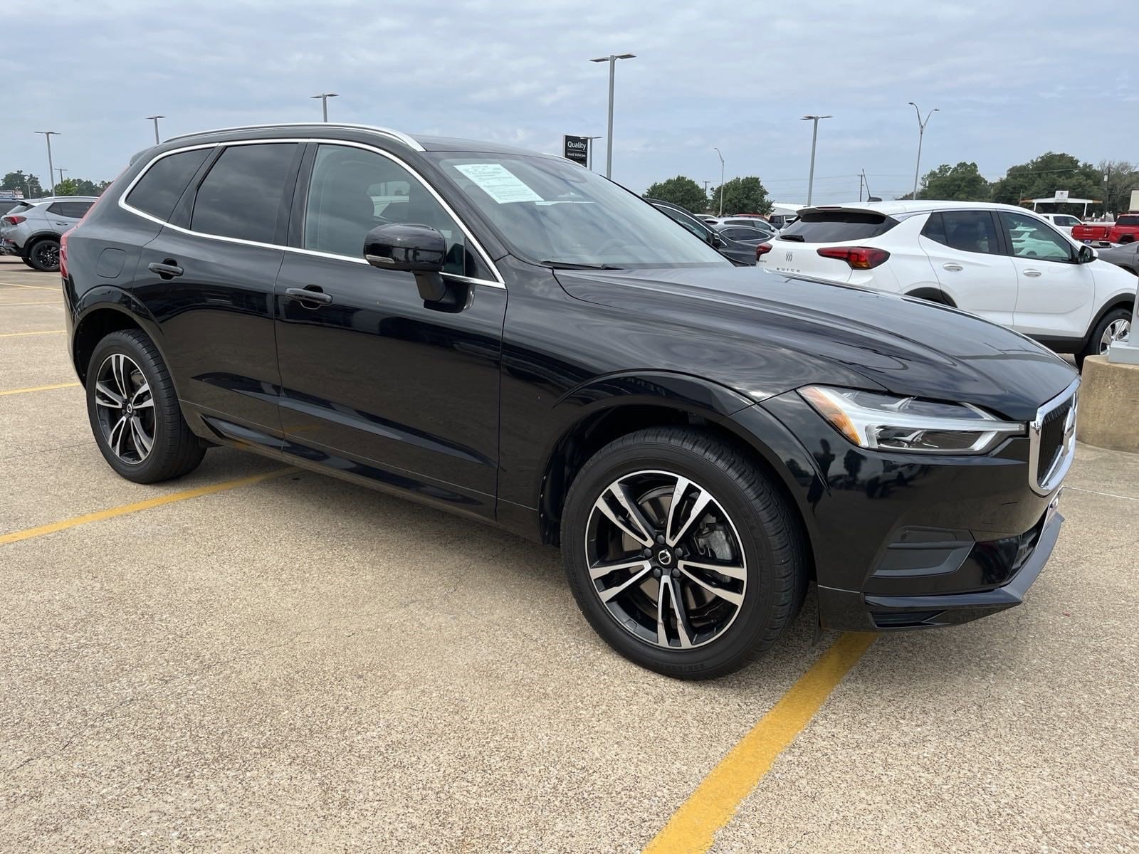 Used 2020 Volvo XC60 Momentum with VIN YV4A22RK2L1513776 for sale in Nacogdoches, TX