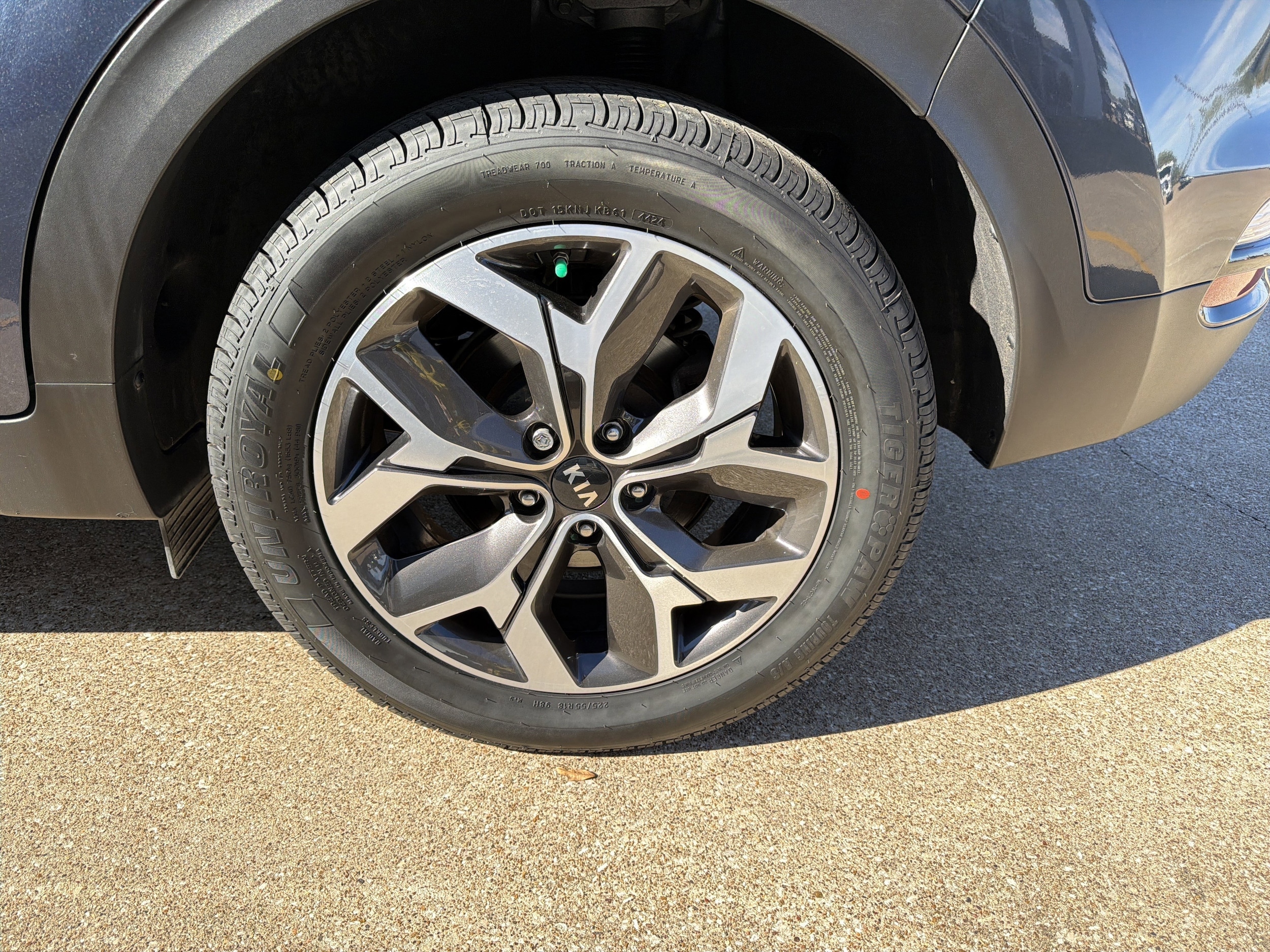 2021 Kia Sportage EX - Photo 29