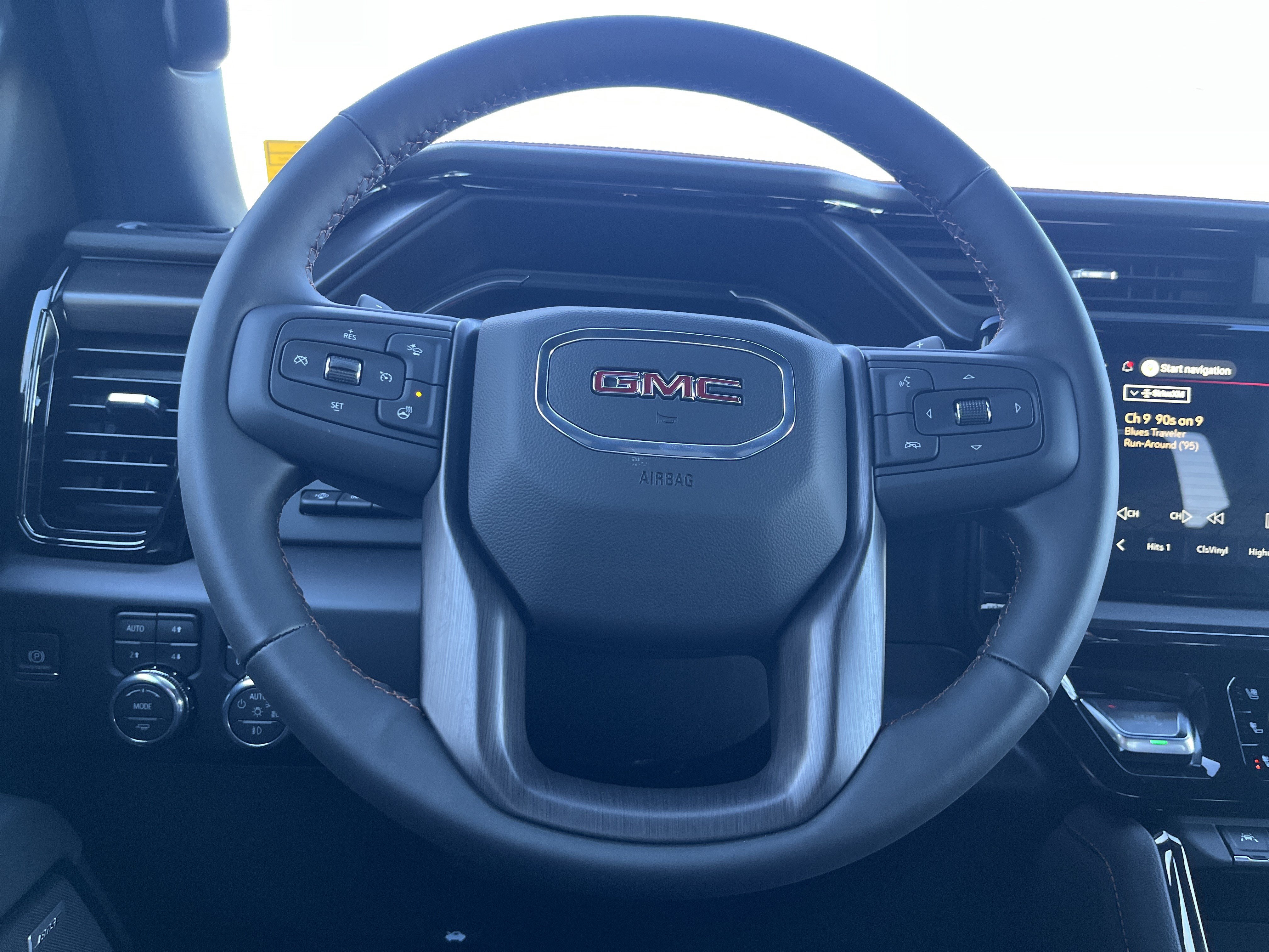 2026 GMC Sierra 1500 AT4 - Photo 7