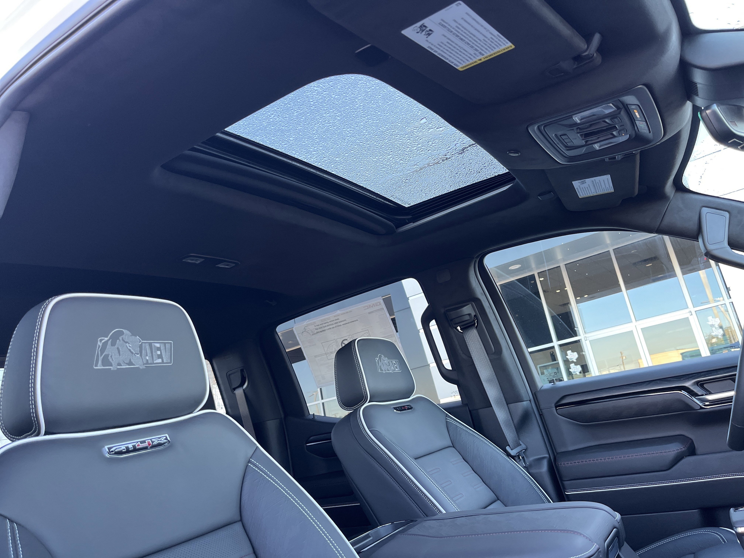 2026 GMC Sierra 1500 AT4X - Photo 19