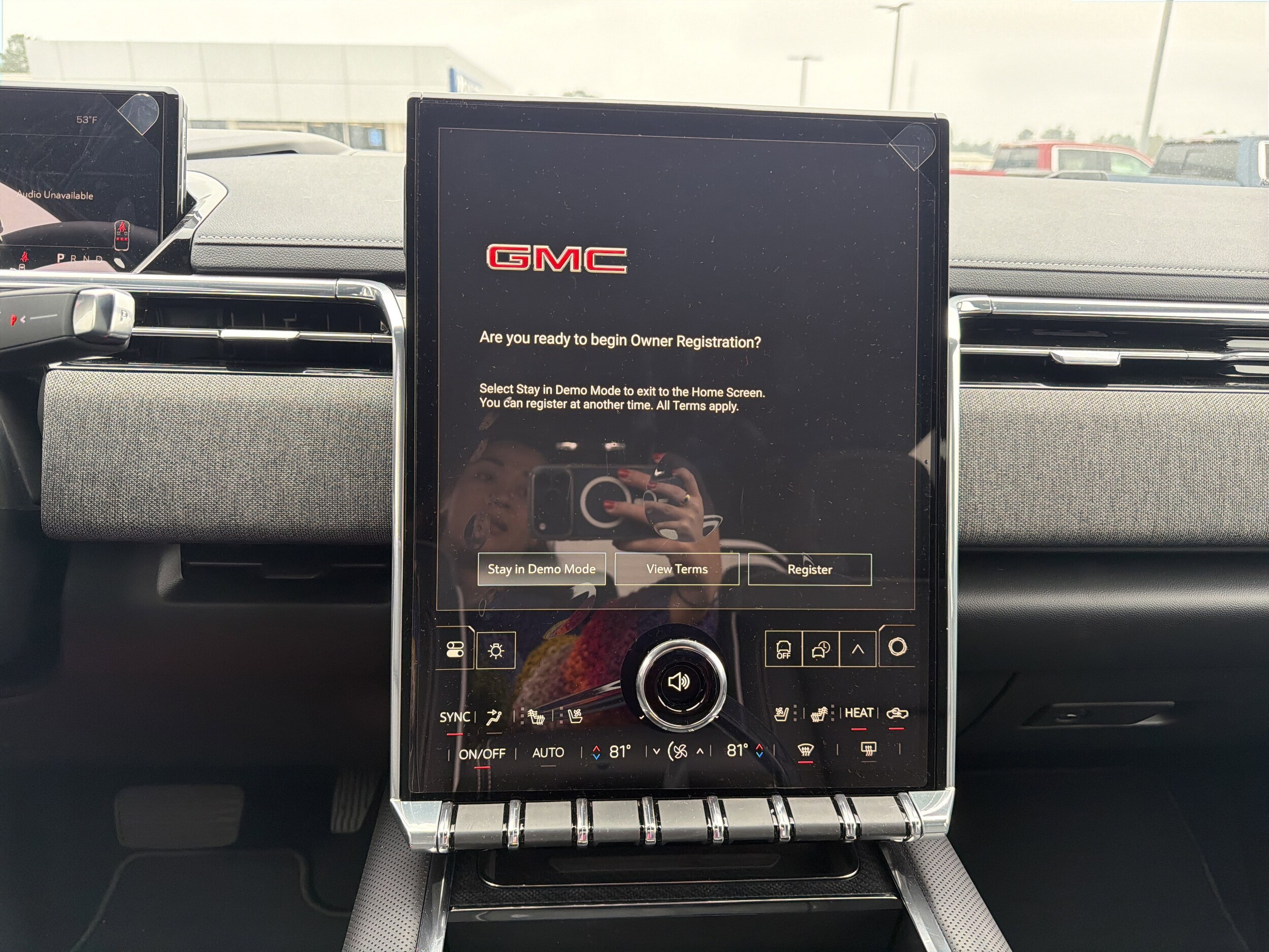2026 GMC Sierra EV Elevation - Photo 25