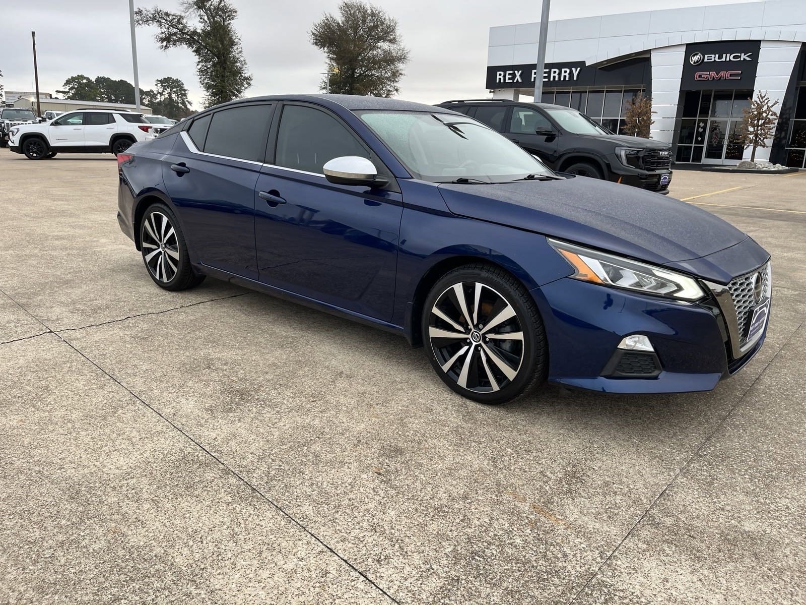 Used 2020 Nissan Altima SR with VIN 1N4BL4CV1LN304661 for sale in Nacogdoches, TX