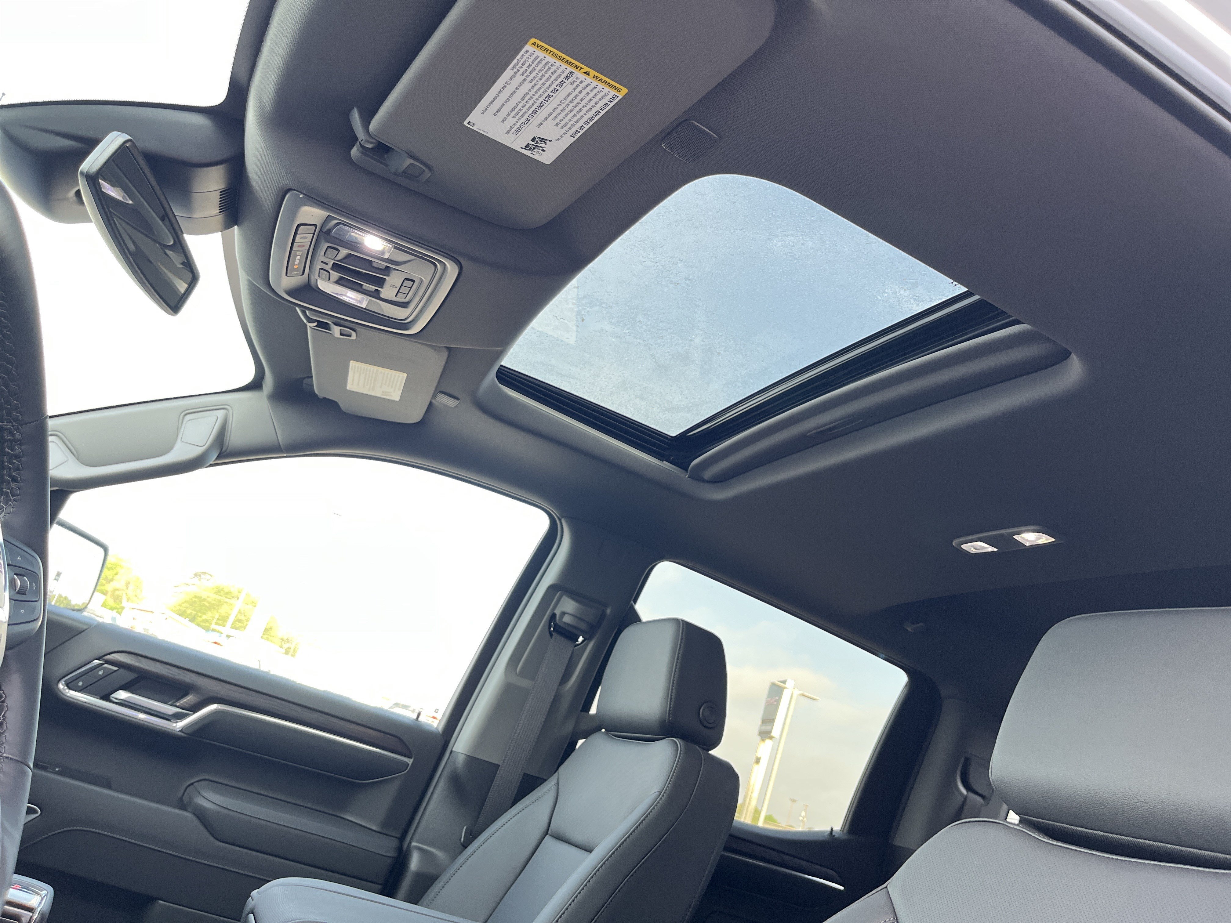 2026 GMC Sierra 1500 SLT - Photo 10