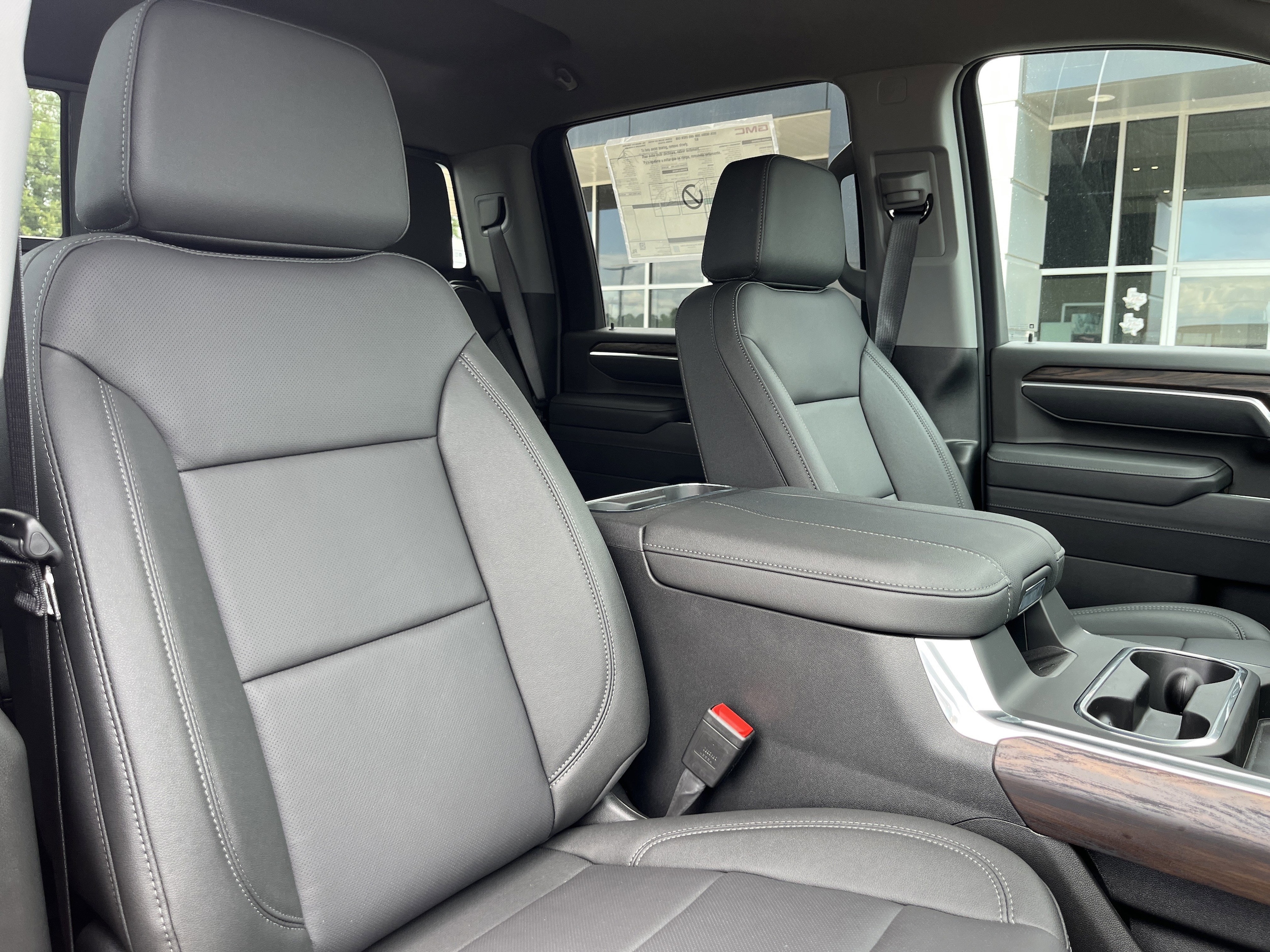2026 GMC Sierra 2500HD SLT - Photo 17