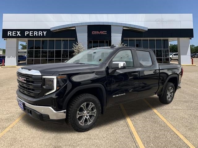 2026 GMC Sierra 4WD Crew Cab Standard Box Pro's photo