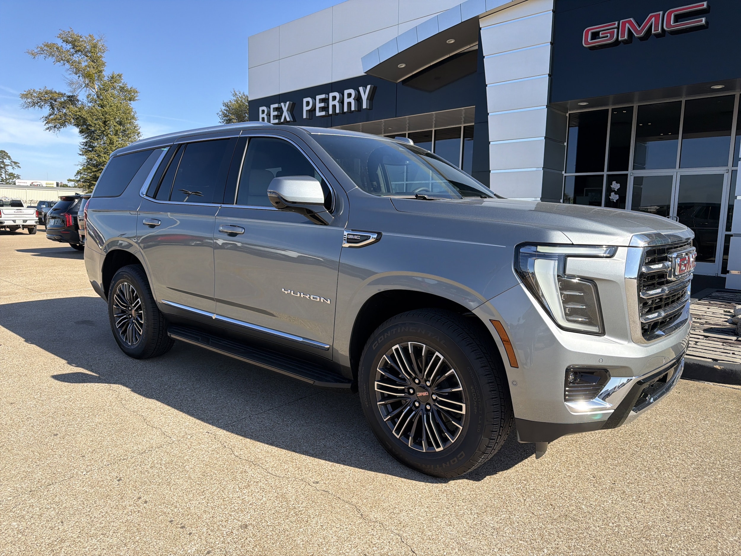 2026 GMC Yukon Elevation's photo