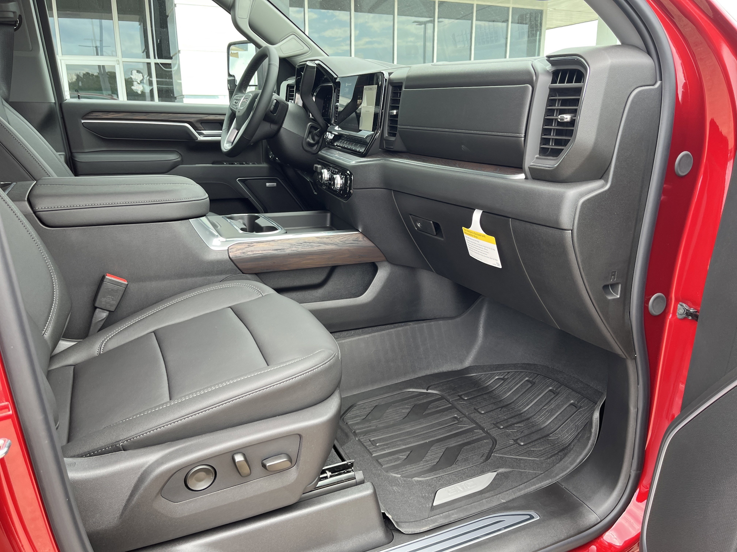 2026 GMC Sierra 2500HD SLT - Photo 16