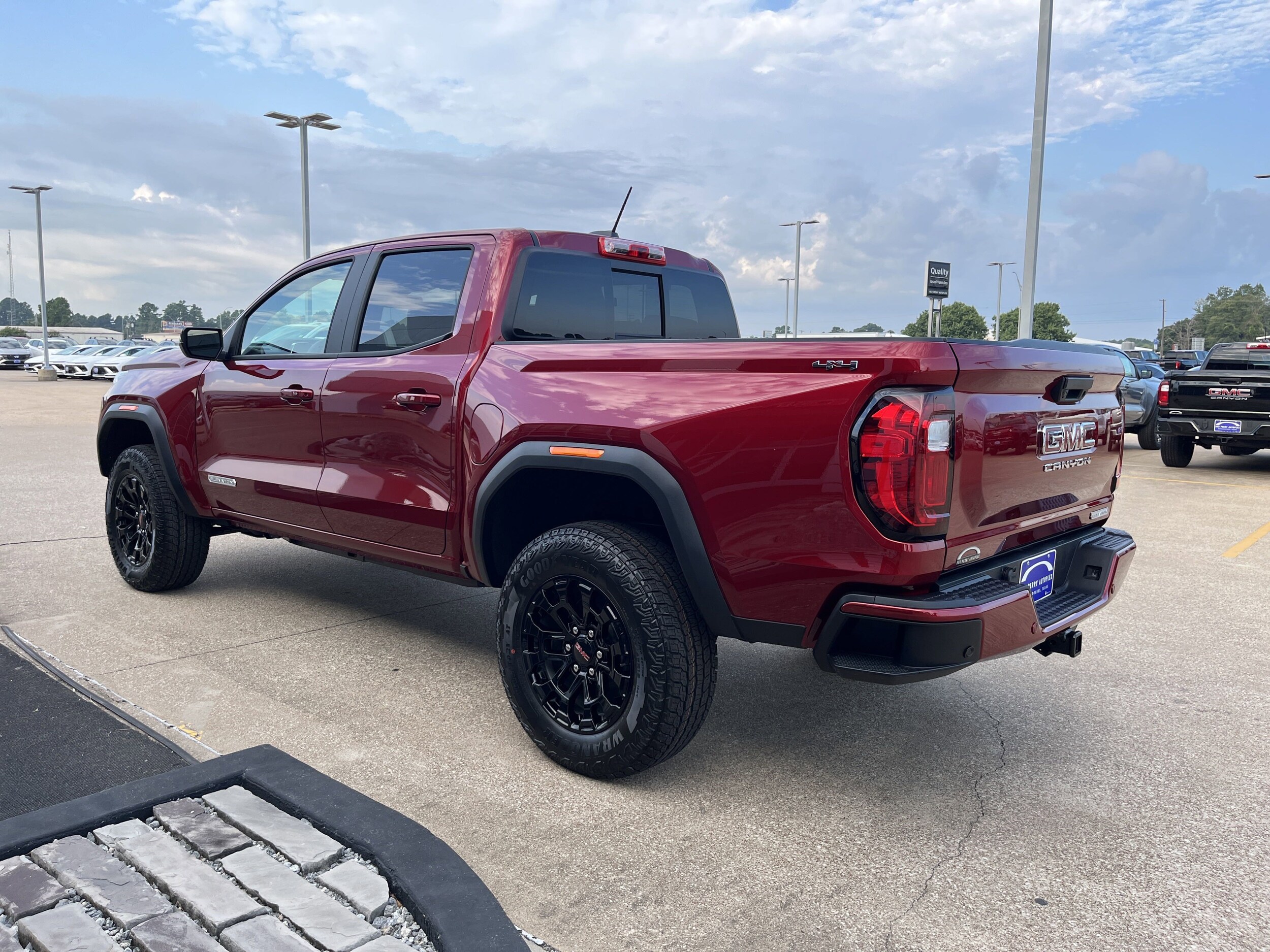 2026 Gmc Canyon Elevation photo 4