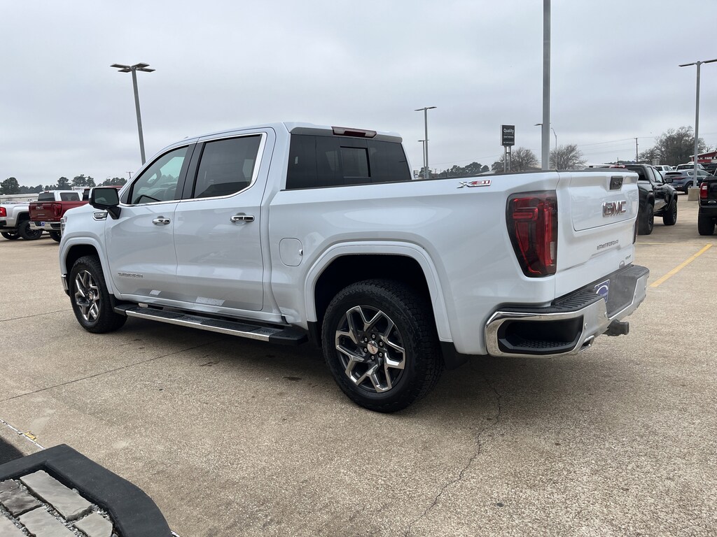 New 2026 GMC Sierra 1500 SLT Truck