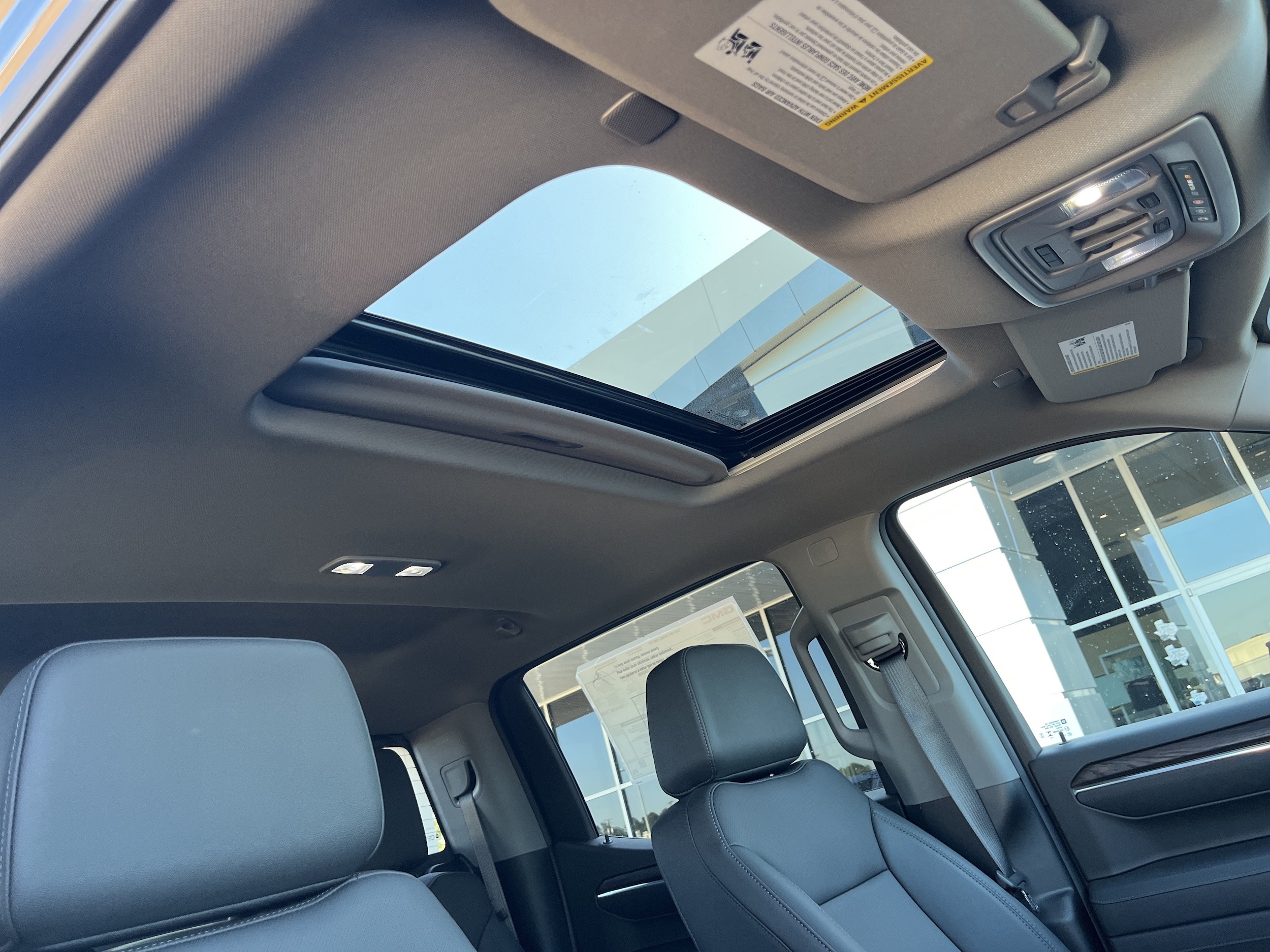 2026 GMC Sierra 1500 SLT - Photo 18