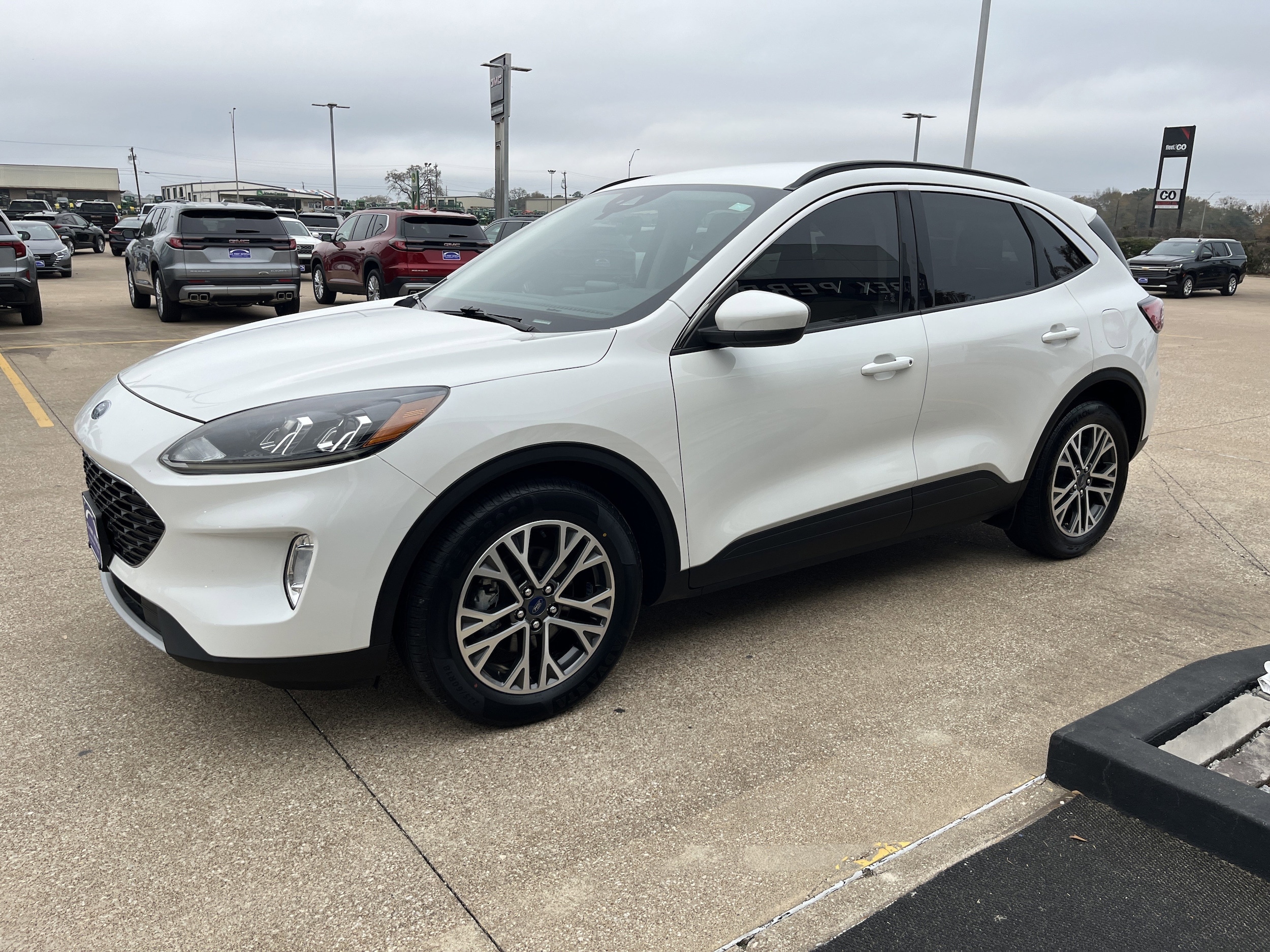 2020 Ford Escape SEL