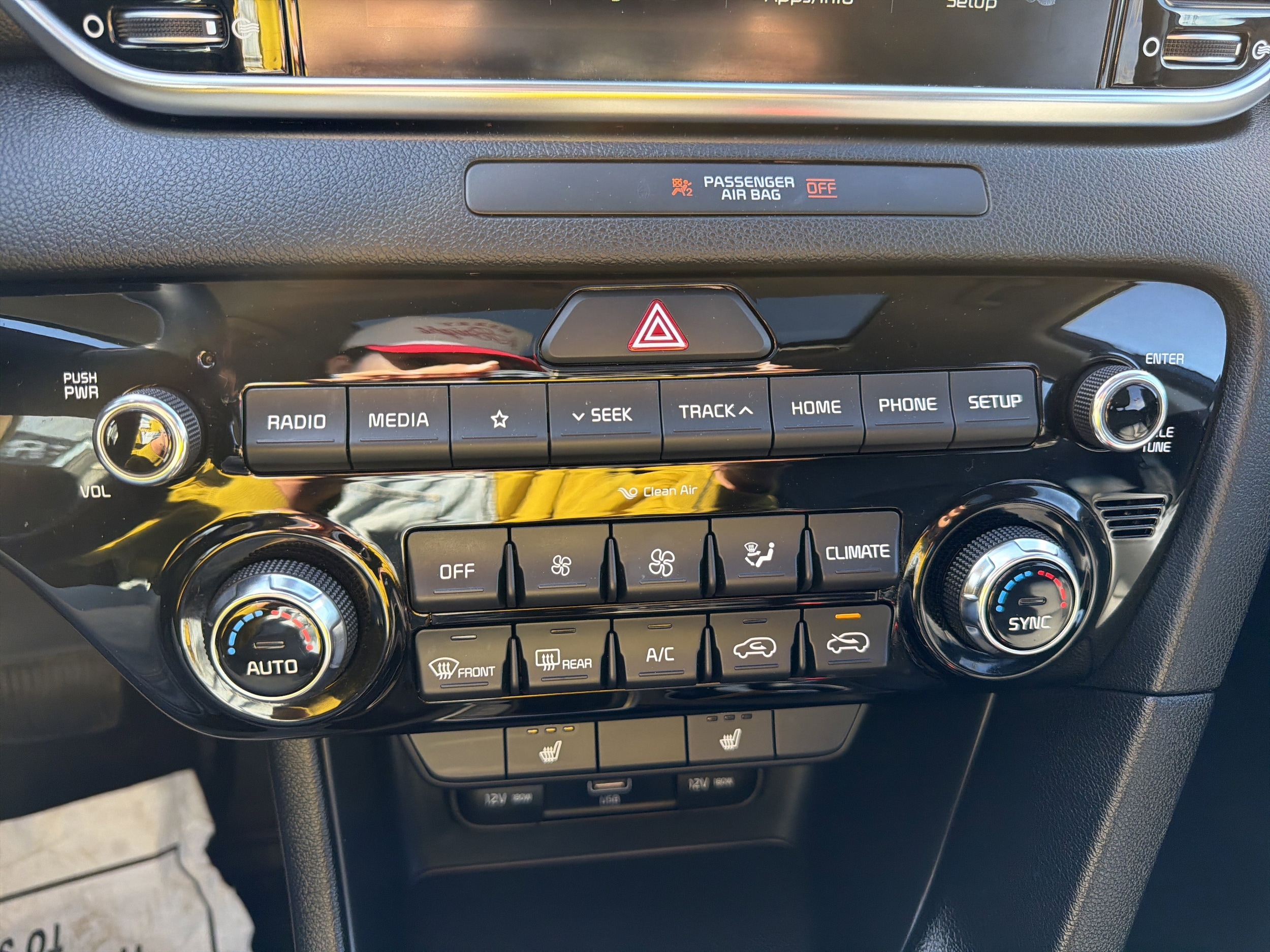 2021 Kia Sportage EX - Photo 17