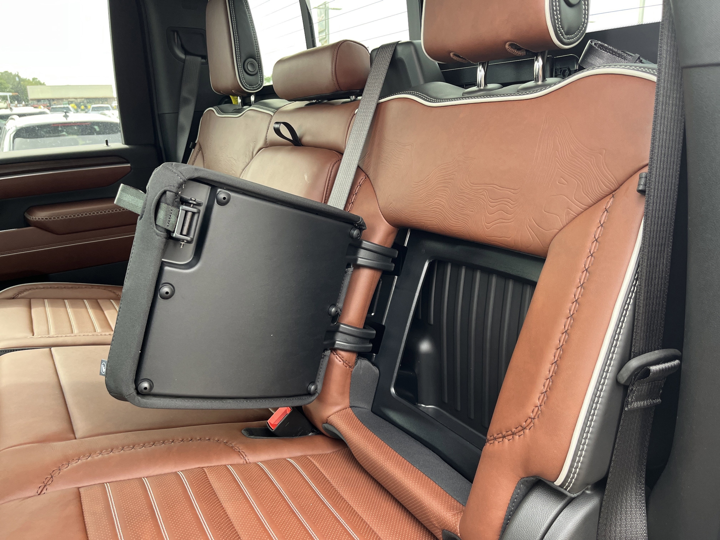 2026 GMC Sierra 3500HD Denali Ultimate - Photo 14