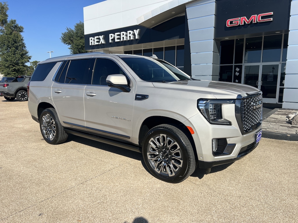 Used 2023 GMC Yukon Denali Ultimate SUV
