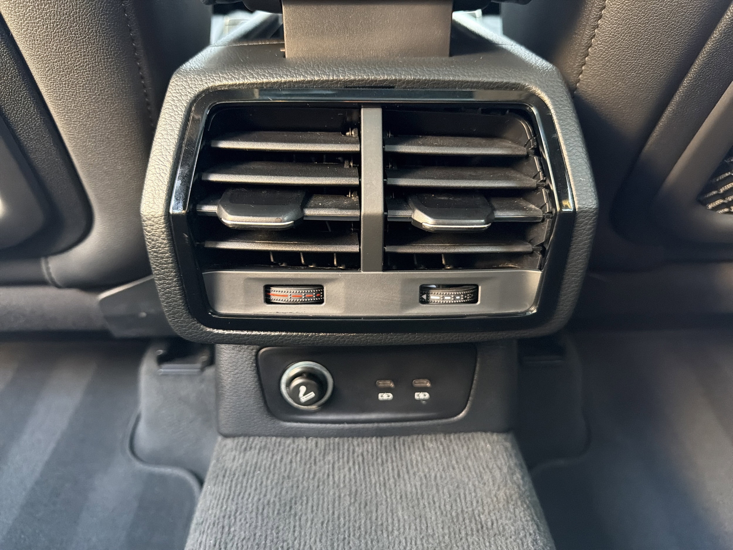 2021 Audi Q3 S Line Premium Plus - Photo 10