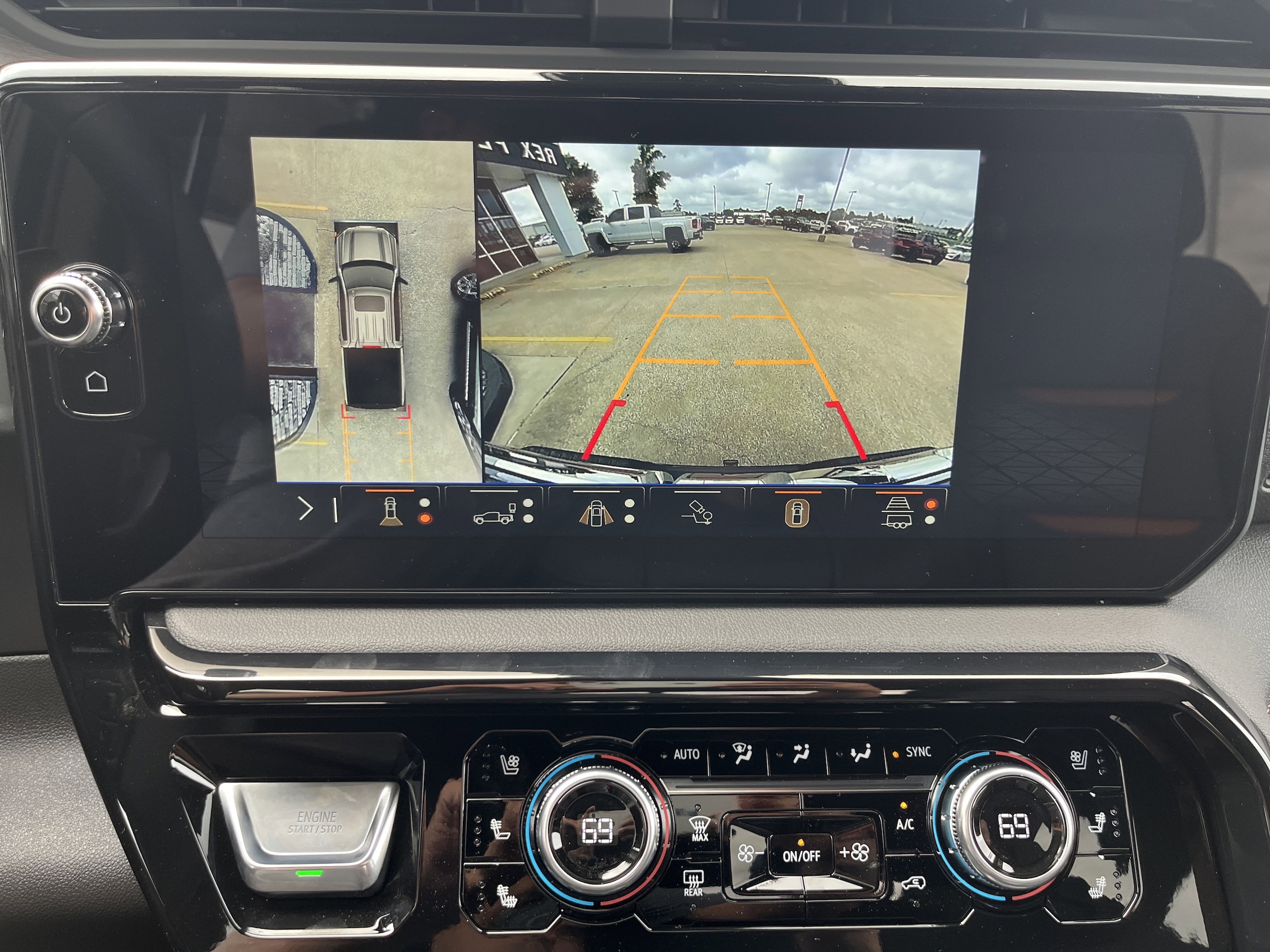 2026 GMC Sierra 1500 AT4 - Photo 6
