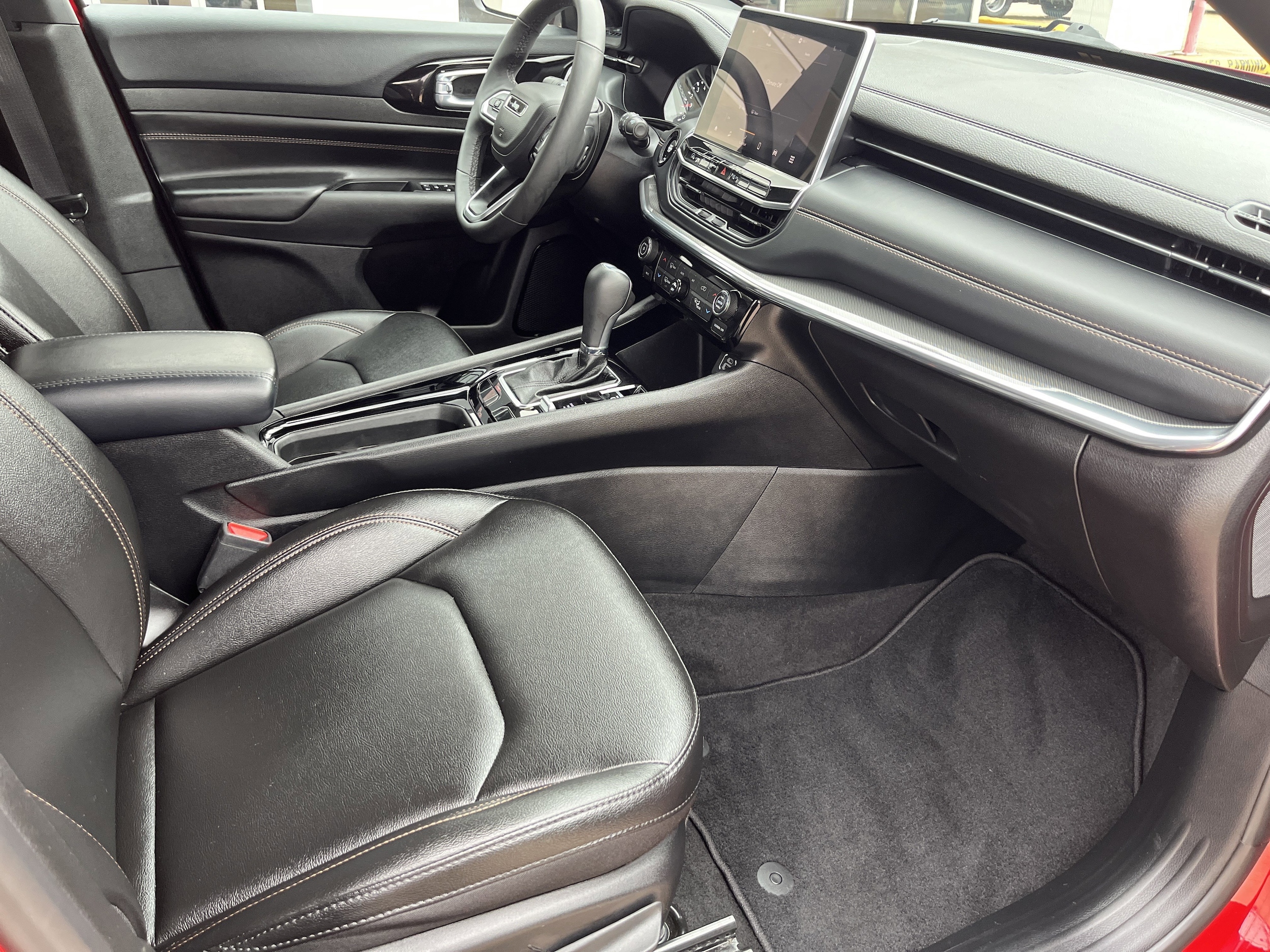 2024 Jeep Compass Limited - Photo 17
