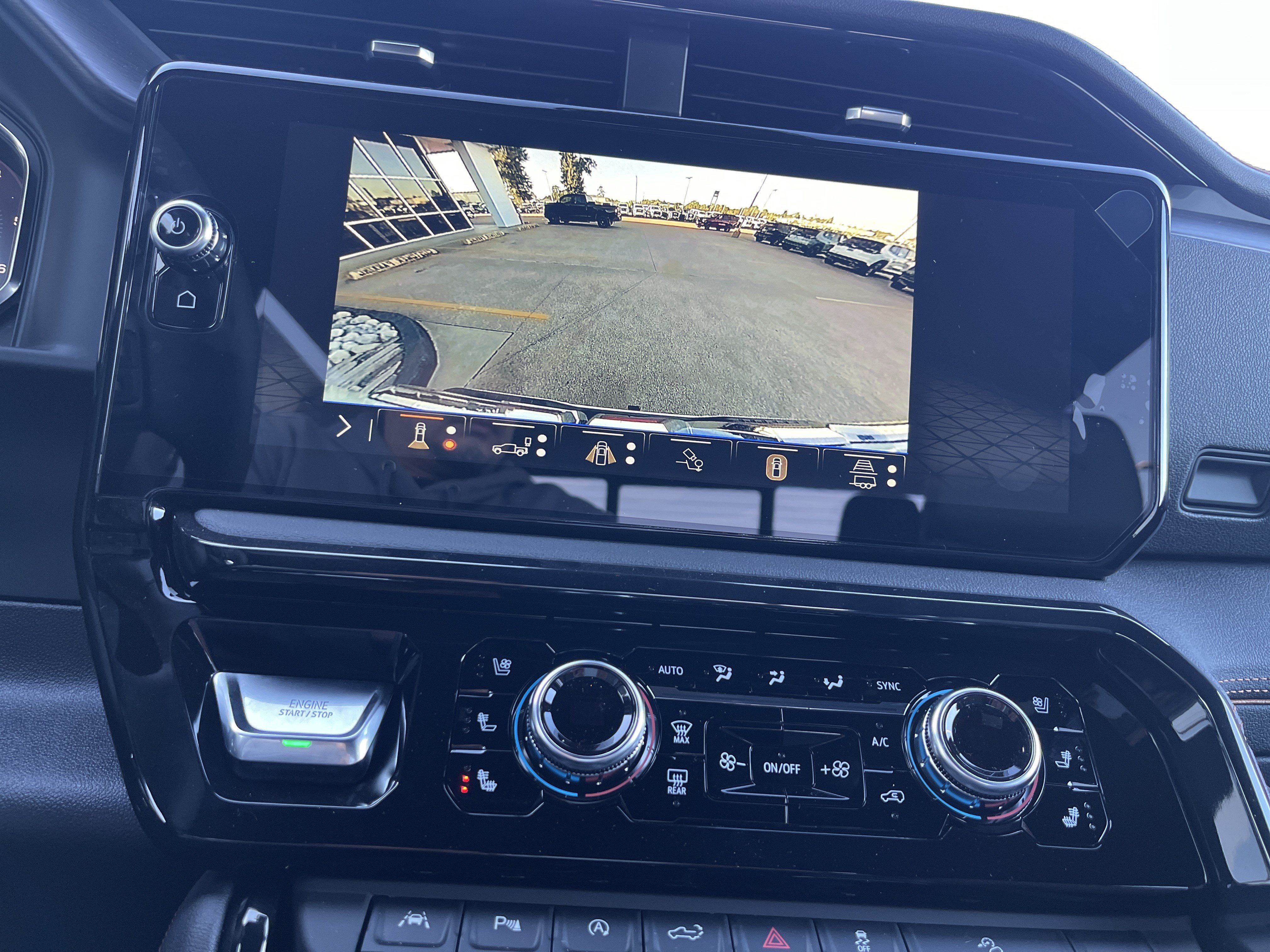 2026 GMC Sierra 1500 AT4 - Photo 6