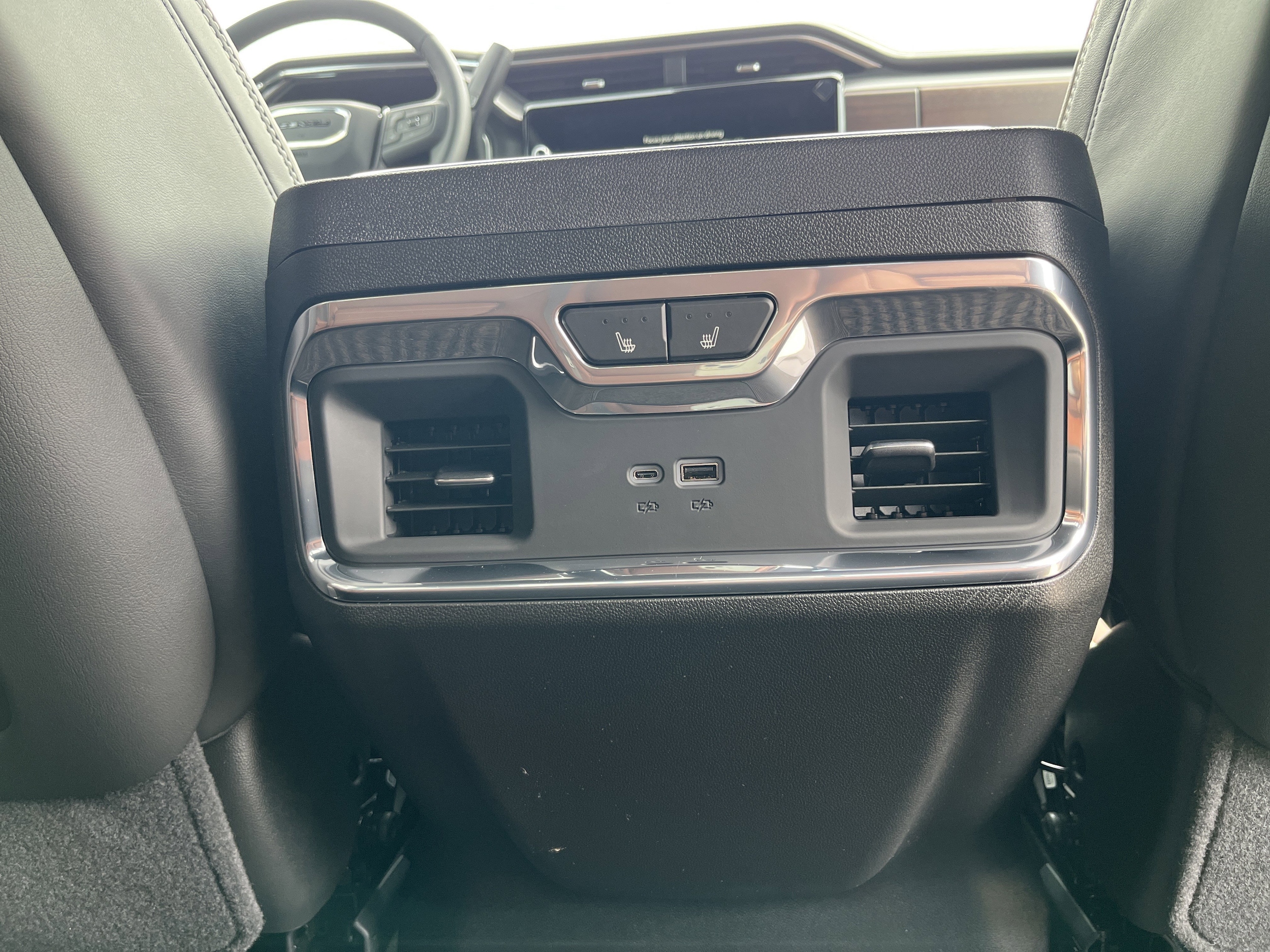 2026 GMC Sierra 3500HD Denali Ultimate - Photo 25