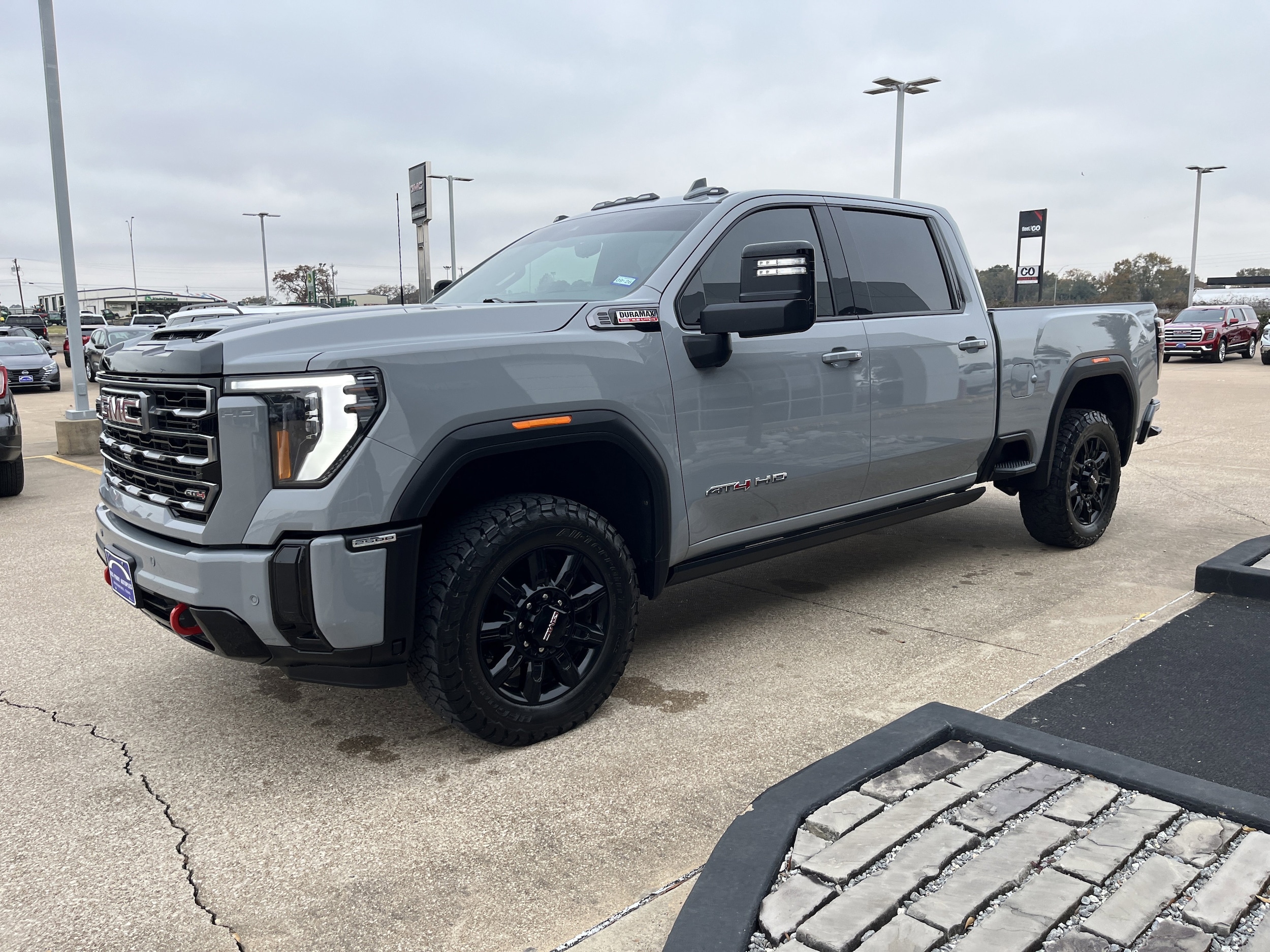 2025 GMC Sierra 2500HD AT4's photo