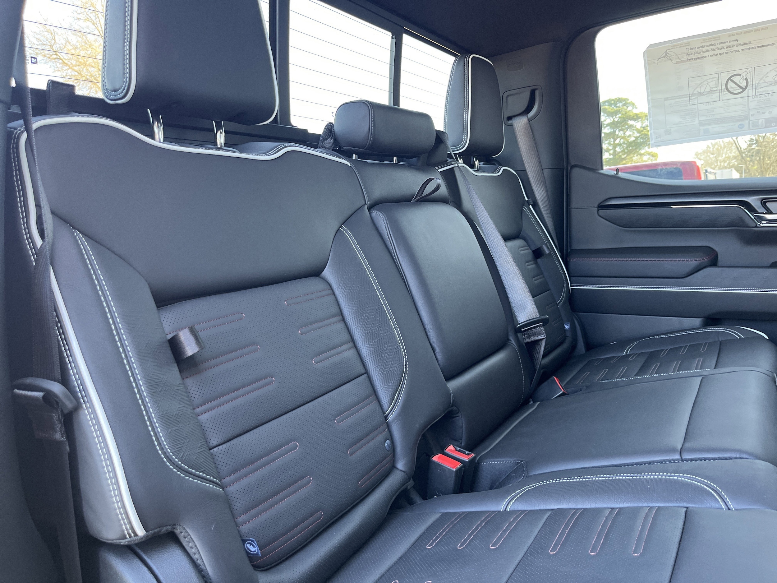2026 GMC Sierra 1500 AT4X - Photo 16