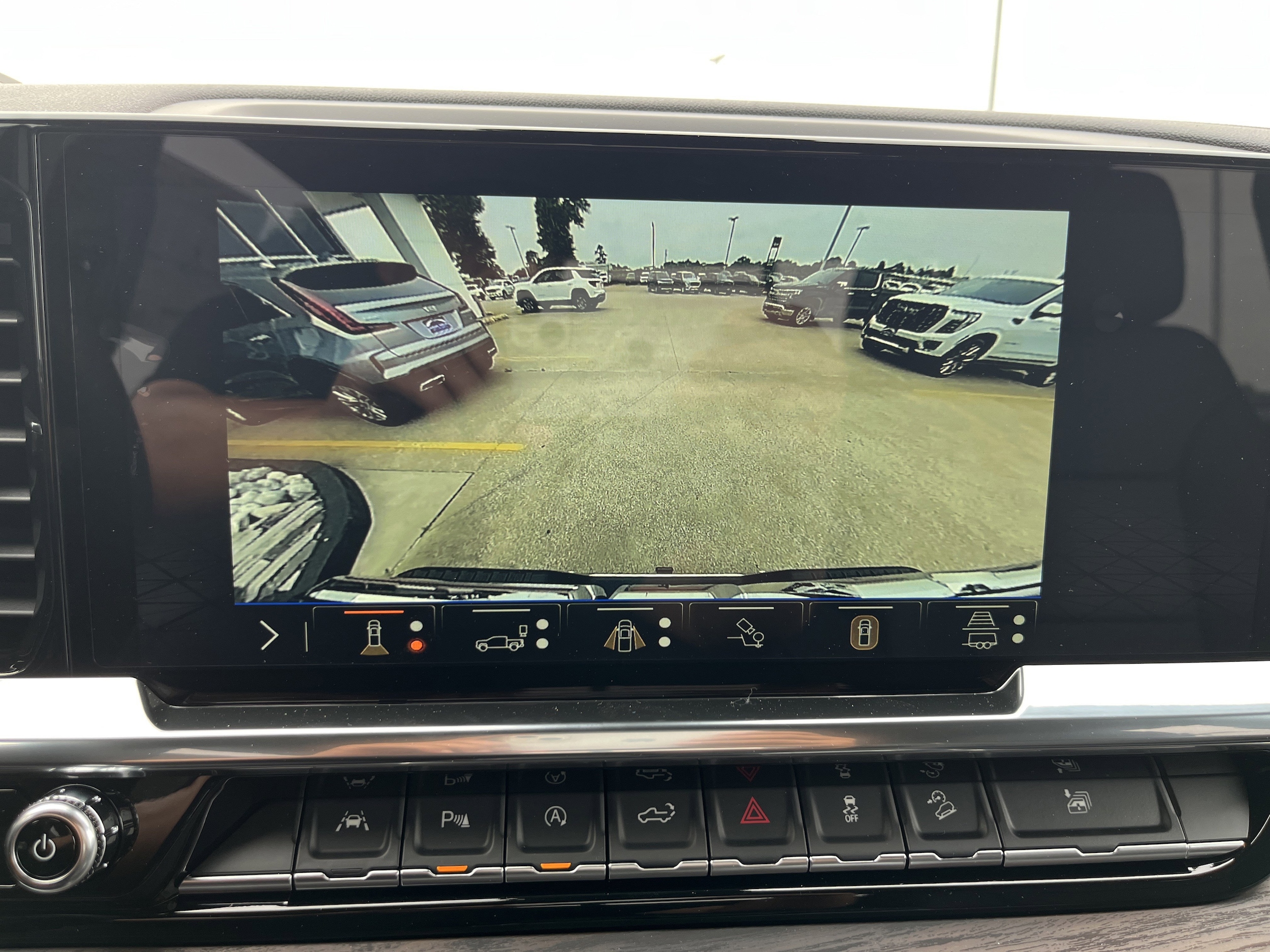 2026 GMC Sierra 1500 SLT - Photo 6