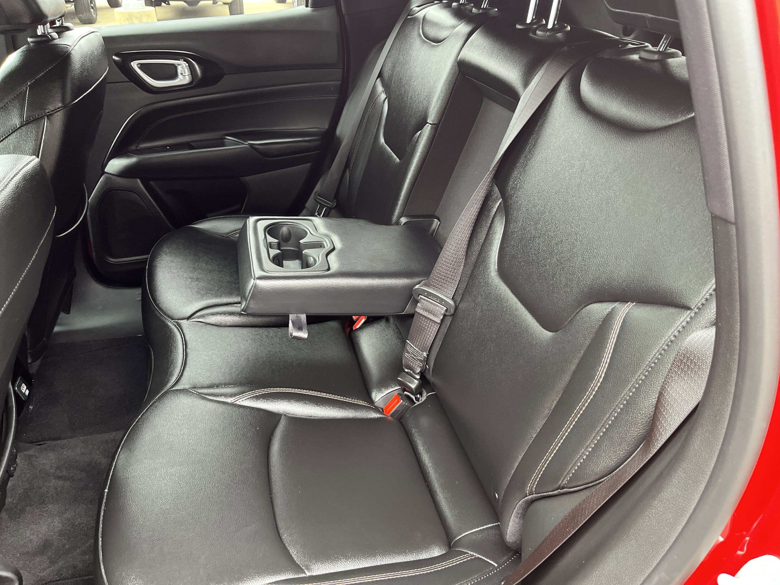 2024 Jeep Compass Limited - Photo 12