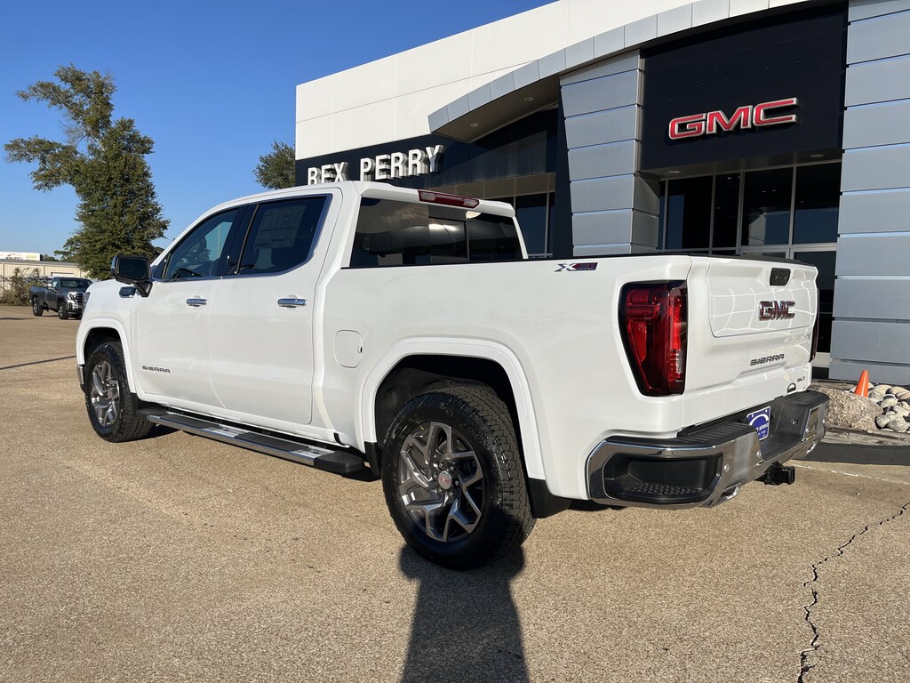 New 2026 GMC Sierra 1500 SLT Truck