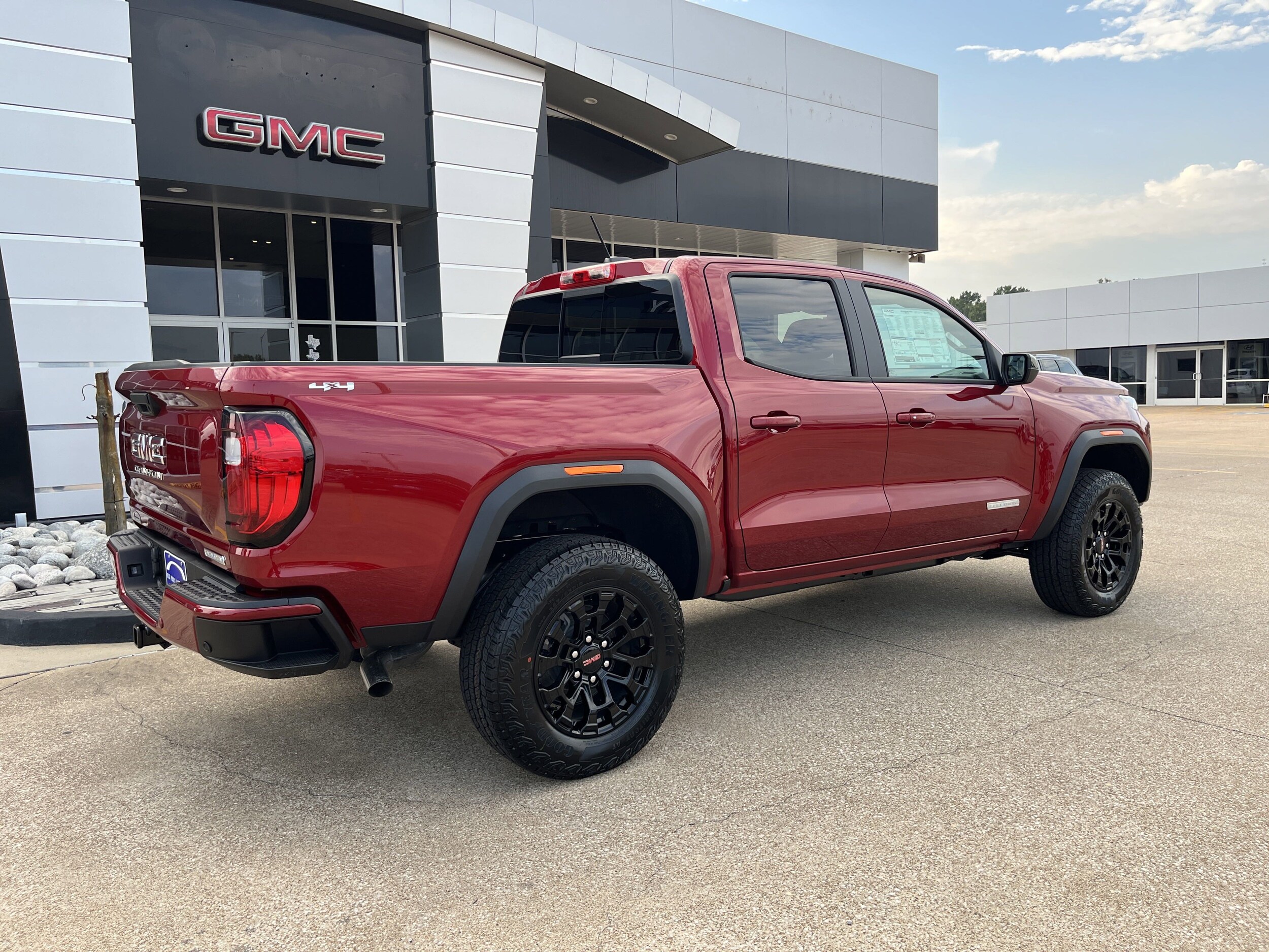 2026 Gmc Canyon Elevation photo 3