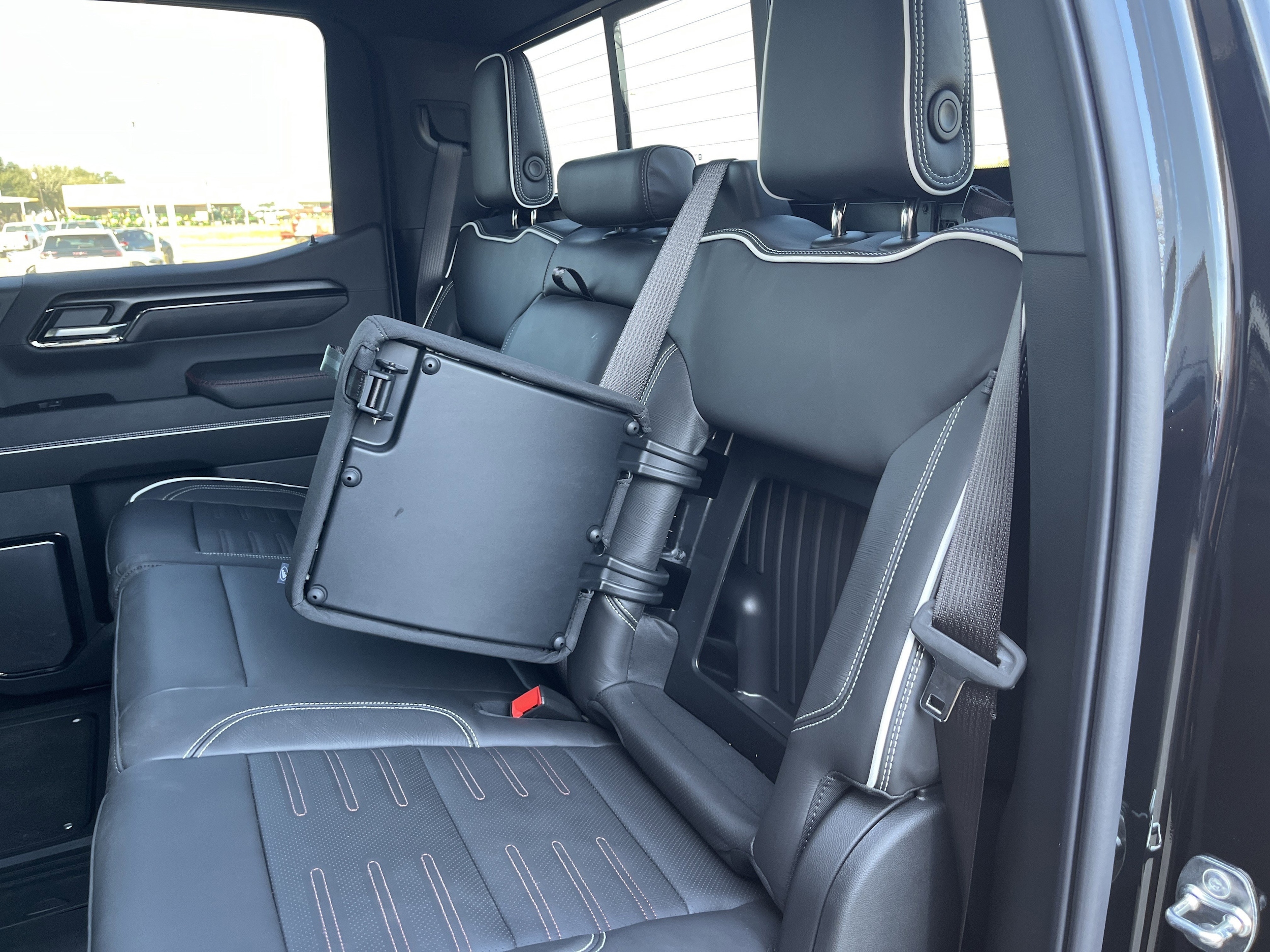 2026 GMC Sierra 1500 AT4X - Photo 14