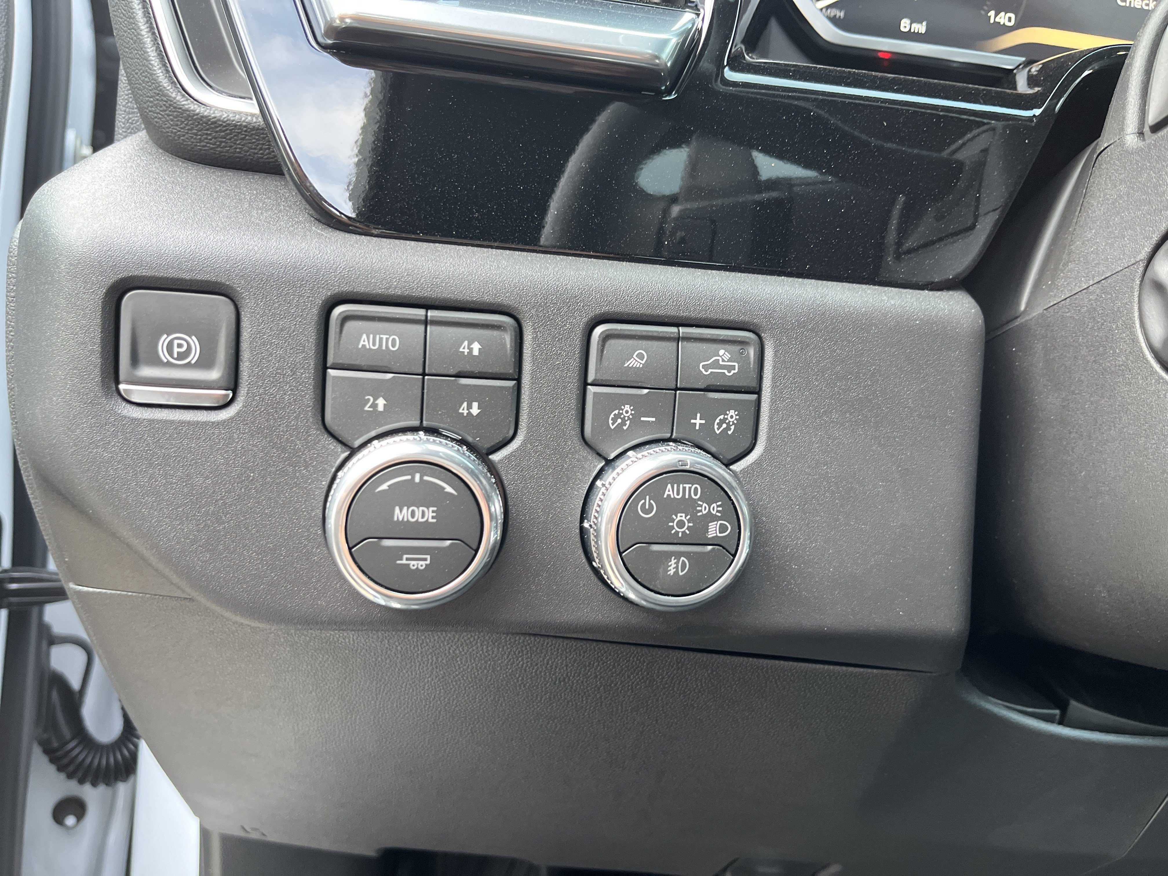 2026 GMC Sierra 1500 SLT - Photo 28