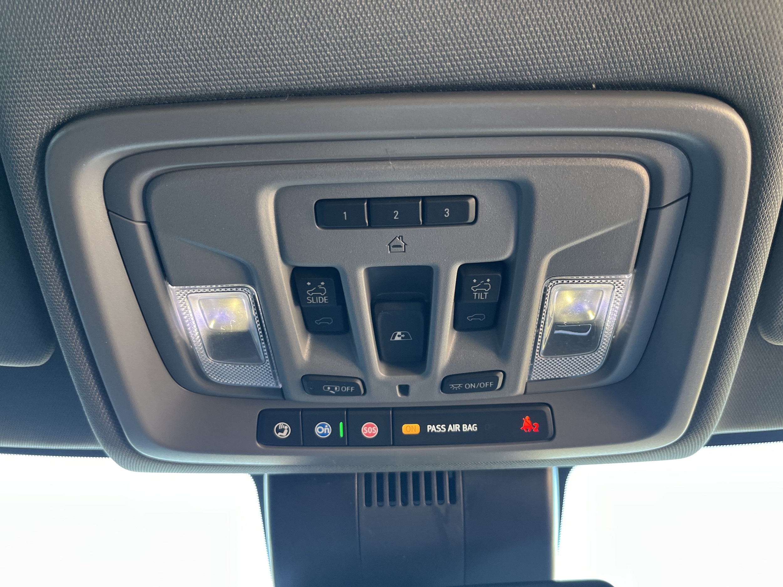 2026 GMC Sierra 1500 SLT - Photo 21