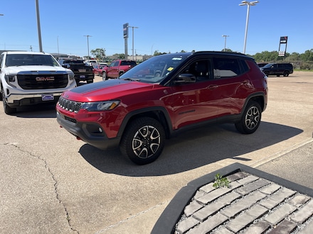 2025 Jeep Compass Trailhawk SUV