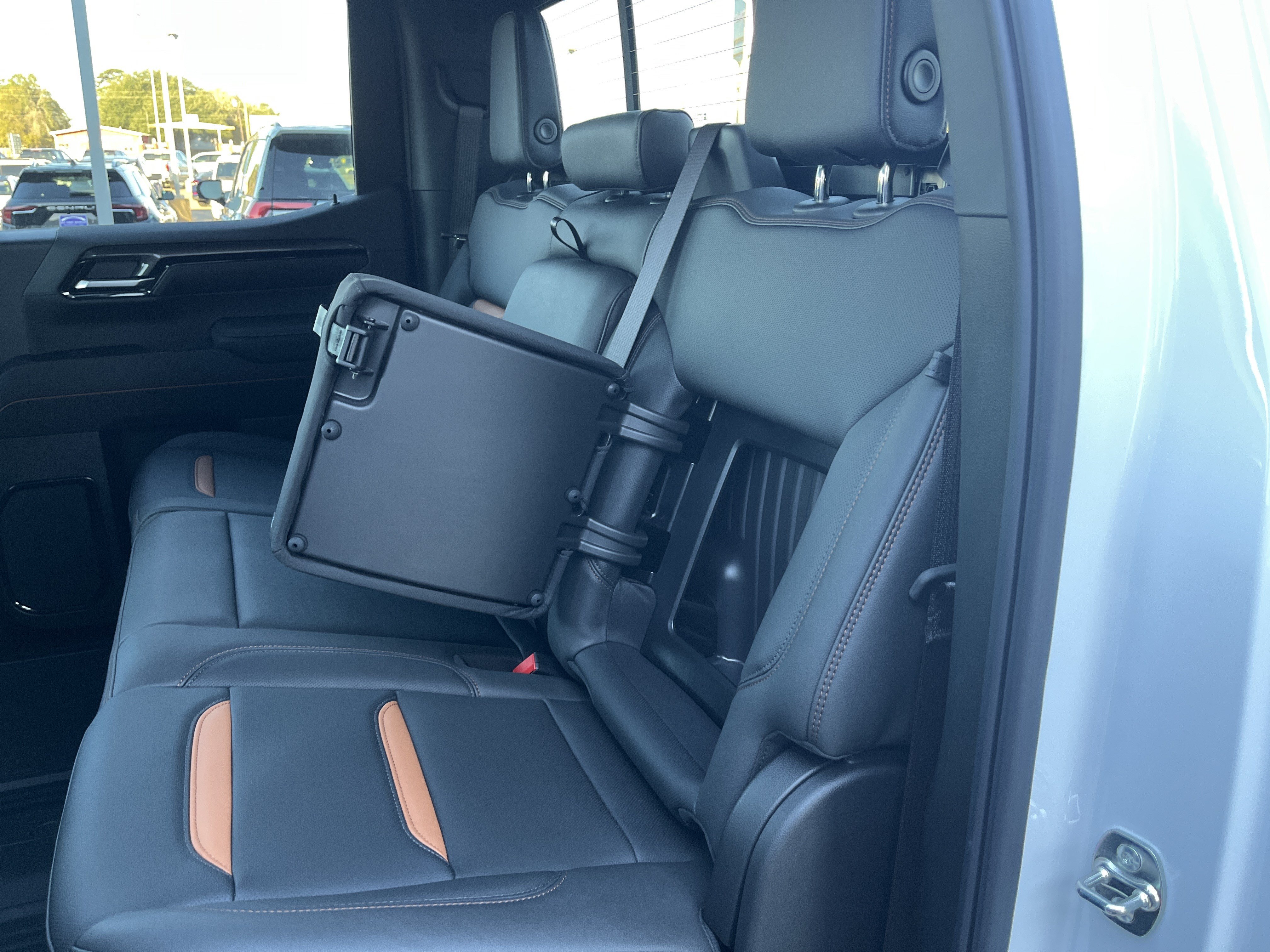 2026 GMC Sierra 1500 AT4 - Photo 15