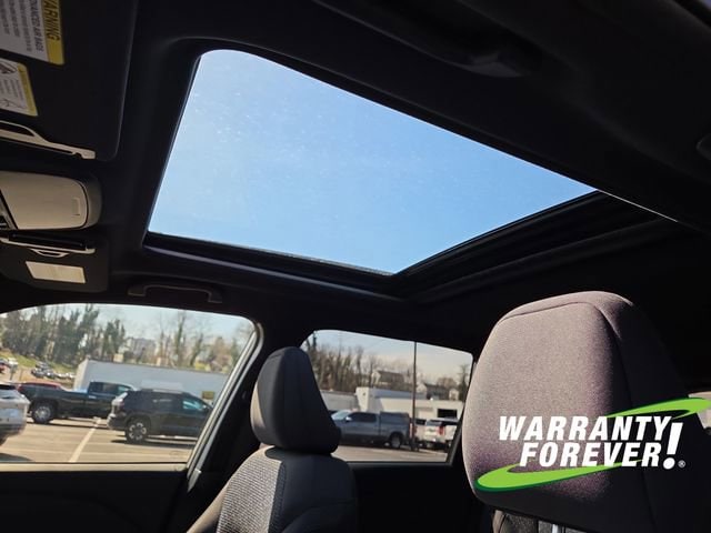 2025 Subaru Forester Premium - Photo 13
