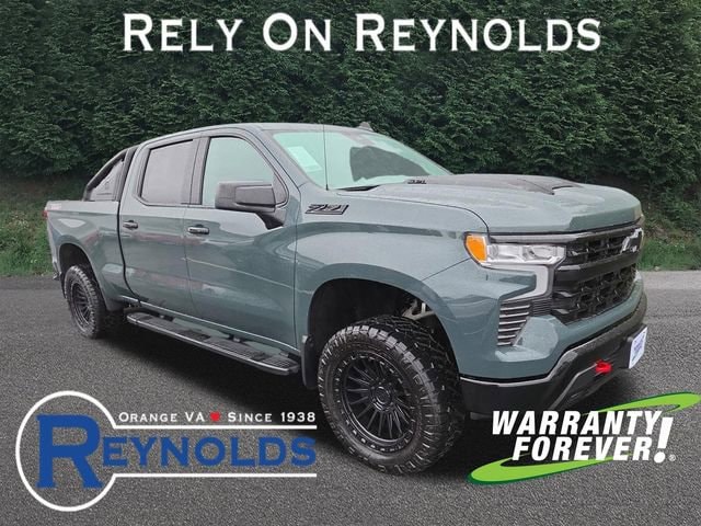 2025 Chevrolet Silverado 1500 LT Trail Boss 4X4 Crew Cab Short Box's photo