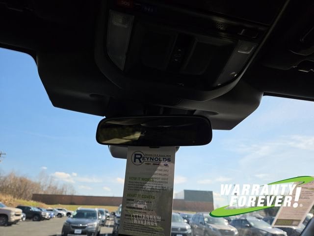 2025 Subaru Forester Premium - Photo 12