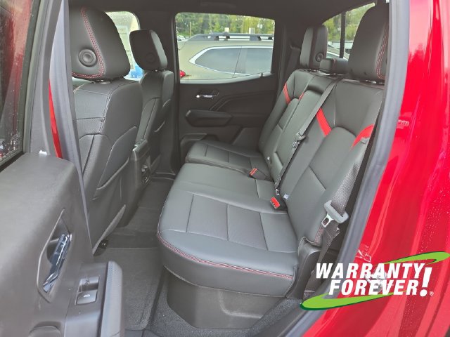 2026 Chevrolet Colorado Z71 - Photo 15