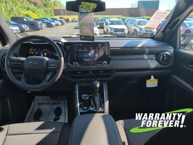 2026 Chevrolet Colorado Trail Boss - Photo 10