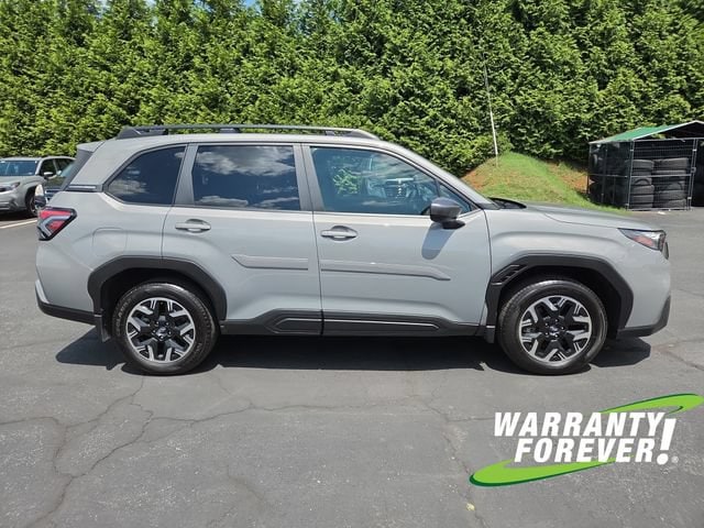 2025 Subaru Forester Premium - Photo 8