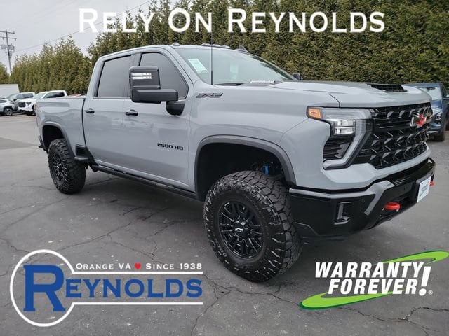 2025 Chevrolet Silverado 2500HD ZR2's photo