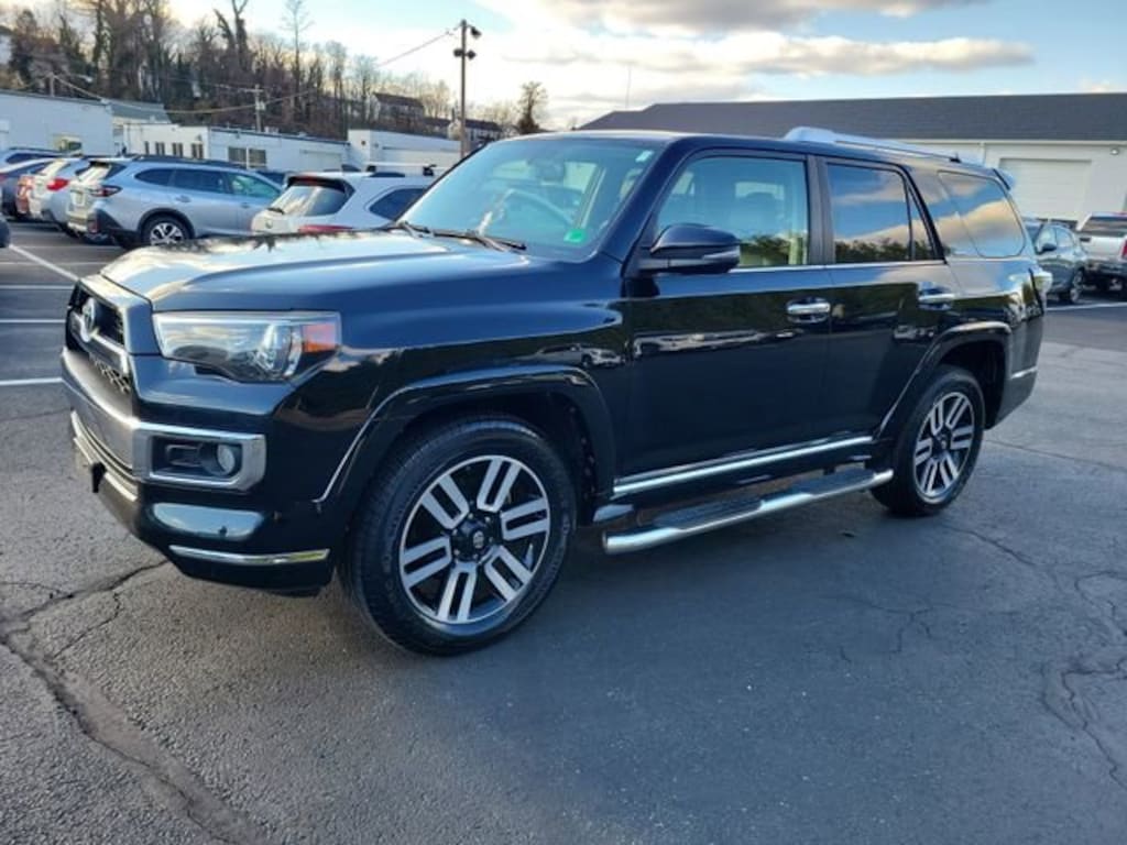 Used 2017 Toyota 4Runner SR5 SUV