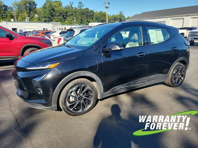 2022 Chevrolet Bolt EUV Premier photo 3