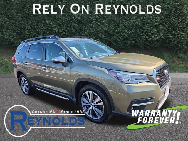 2022 Subaru Ascent Touring's photo