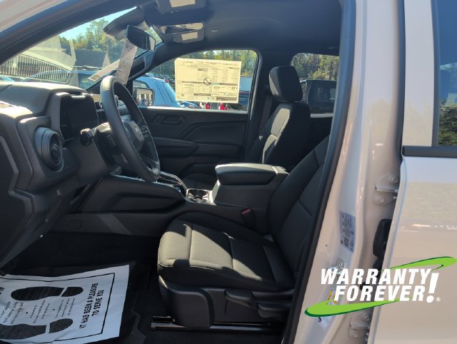 2026 Chevrolet Colorado Trail Boss - Photo 13