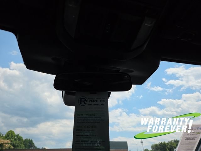 2025 Subaru Forester Premium - Photo 12